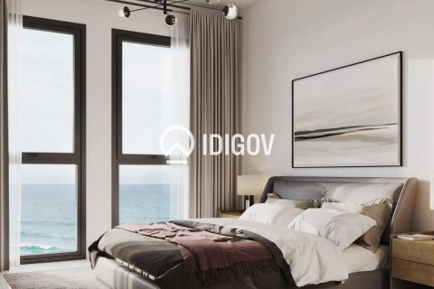 Studio Apartment in Al Khan, UAE No. 184641 3