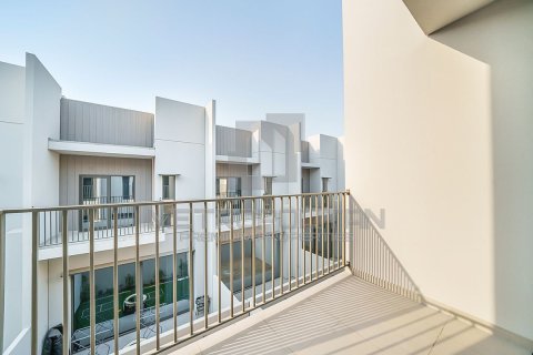 3 bedrooms Townhouse in District 7, UAE No. 77764 8