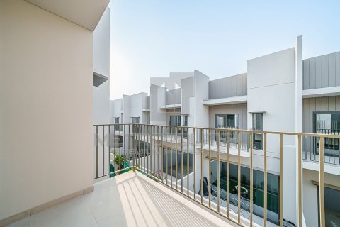 3 bedrooms Townhouse in District 7, UAE No. 77764 5