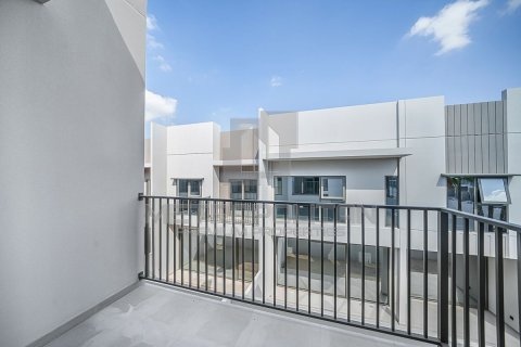 3 bedrooms Townhouse in District 7, UAE No. 77764 17
