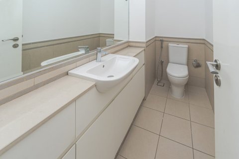Квартира с 3 спальнями в Zahra Apartments, ОАЭ №160190 19