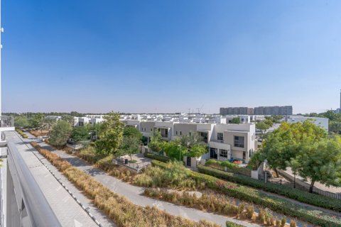 Квартира с 3 спальнями в Zahra Apartments, ОАЭ №160190 6