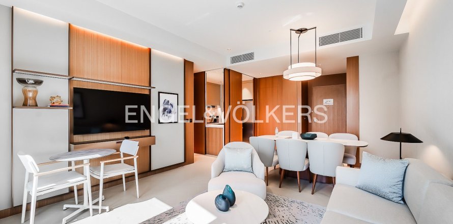 3 bedrooms Apartment in Downtown Dubai (Downtown Burj Dubai), UAE No. 11926