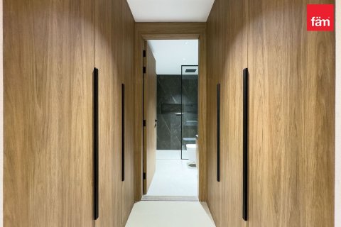 2 bedrooms Apartment in Dubai, UAE No. 143638 25