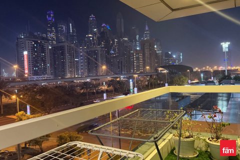 2 bedrooms Apartment in Dubai, UAE No. 143639 3