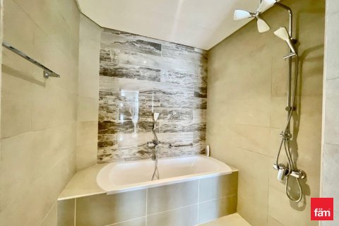 1 bedroom Apartment in Palm Jumeirah, UAE No. 143643 12