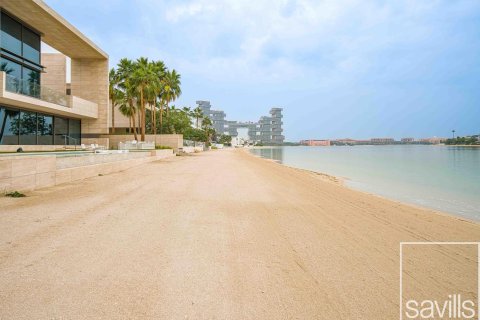 Вилла с 6 спальнями в Пальма Джумейра, ОАЭ №136425 4