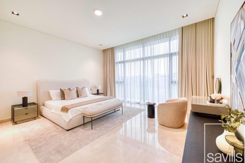 Вилла с 6 спальнями в Golf Place, ОАЭ №136423 24