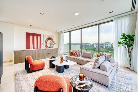 Вилла с 6 спальнями в Golf Place, ОАЭ №136423 8