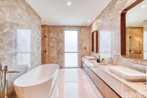 Вилла с 6 спальнями в Golf Place, ОАЭ №136423 23