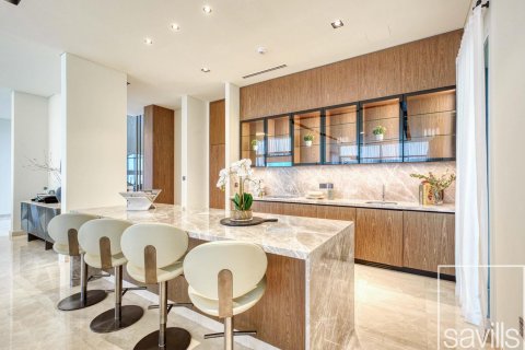 Вилла с 6 спальнями в Golf Place, ОАЭ №136423 6