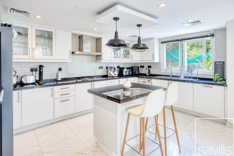 3 bedrooms Villa in Meadows, UAE No. 136422 12