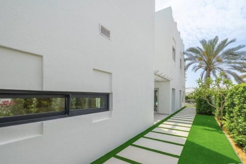 Villa de 4 chambres à Meadows, UAE No. 173408 10