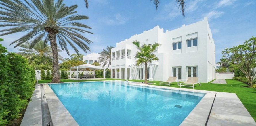 Villa de 4 chambres à Meadows, UAE No. 173408
