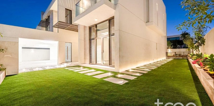 Villa de 5 chambres à District One, UAE No. 173405