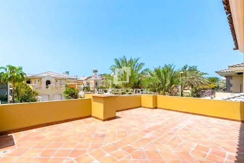 Villa de 4 dormitorios No. 128341 4