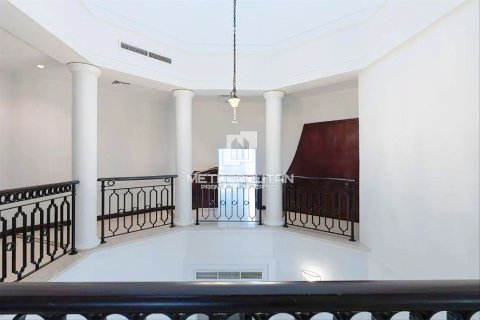 Villa de 4 dormitorios No. 128341 28