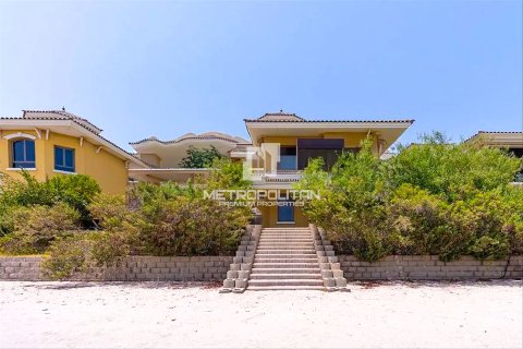 Villa de 4 dormitorios No. 128341 20