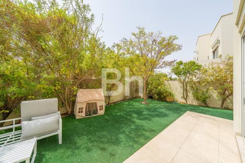 Villa de 4 dormitorios  No. 115134 19