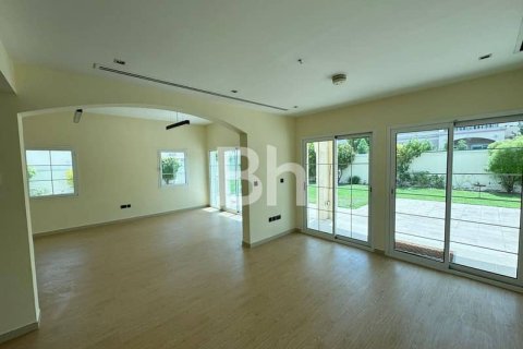 Villa de 2 dormitorios  No. 115133 14
