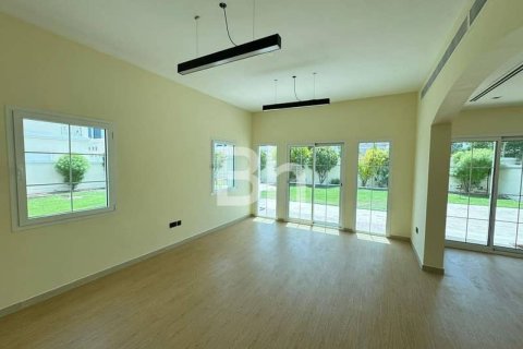 Villa de 2 dormitorios  No. 115133 13