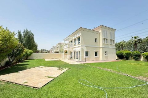 Villa de 2 dormitorios  No. 115133 2