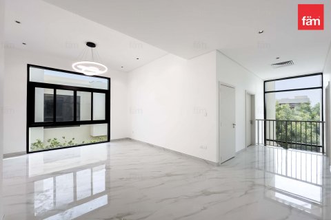 5 bedrooms Villa No. 108251 12