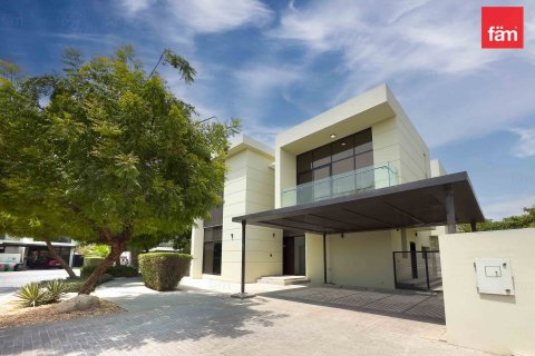 5 bedrooms Villa No. 108251 2