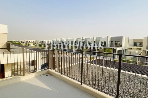 4 غرف نوم تاون هاوس في Dubai South (Dubai World Central), الإمارات العربية المتحدة رقم 136077 18