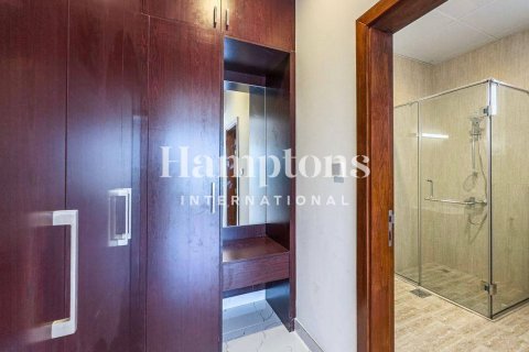 Villa de 6 dormitorios en Murooj Al Furjan, UAE No. 136075 17