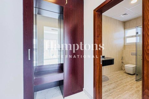 Villa de 6 dormitorios en Murooj Al Furjan, UAE No. 136075 15