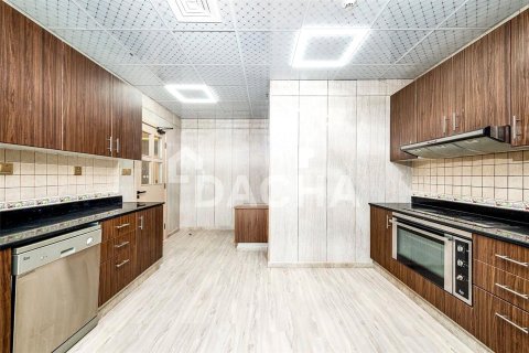 4 bedrooms Penthouse in Elite Residence, UAE No. 155448 4