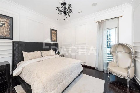 5 bedrooms Penthouse in Emirates Crown, UAE No. 155449 5
