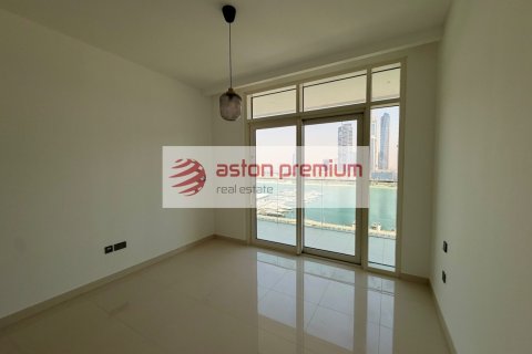 2 bedrooms Apartment in EMAAR Beachfront, UAE No. 198965 15
