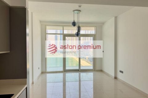 2 bedrooms Apartment in EMAAR Beachfront, UAE No. 198965