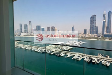 2 bedrooms Apartment in EMAAR Beachfront, UAE No. 198965 4