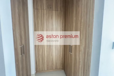3 bedrooms Villa in Dubai Land, UAE No. 198963 6