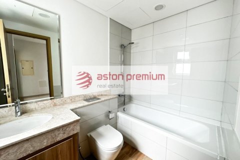 3 bedrooms Villa in Dubai Land, UAE No. 198963 3