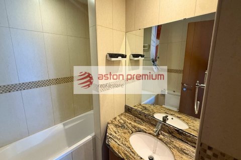 1 bedroom Apartment in Jumeirah Lake Towers, UAE No. 198960 3