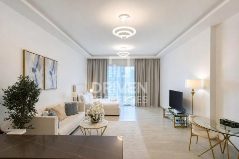Studio Apartment in Jumeirah Lake Towers, UAE No. 207048 4