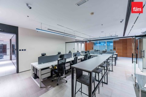 619.7m² Office in Business Bay, UAE No. 120356 8