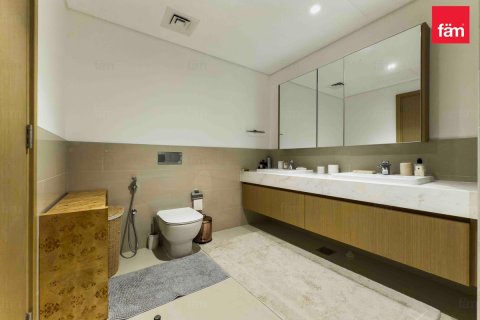 Квартира с 4 спальнями №120359 16