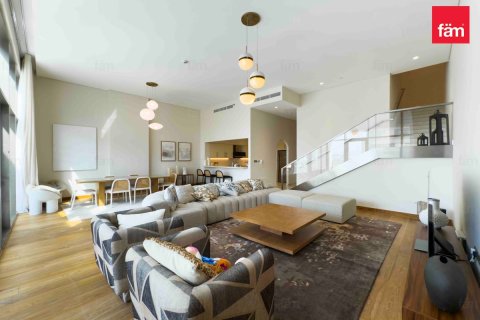 Квартира с 4 спальнями №120359 2