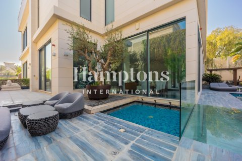 Villa de 6 dormitorios en Downtown Jumeirah, UAE No. 149992 8