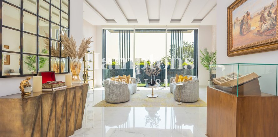Villa de 6 dormitorios en Downtown Jumeirah, UAE No. 149992