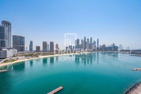 4 bedrooms Apartment in One at Palm Jumeirah, UAE No. 188434 28