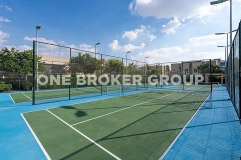 Villa de 4 dormitorios en Al Barsha, UAE No. 377 18