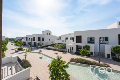 4 bedrooms Townhouse in Arabian Ranches 3, UAE No. 203858 13