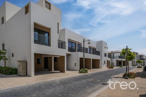 4 bedrooms Townhouse in Arabian Ranches 3, UAE No. 203858 4