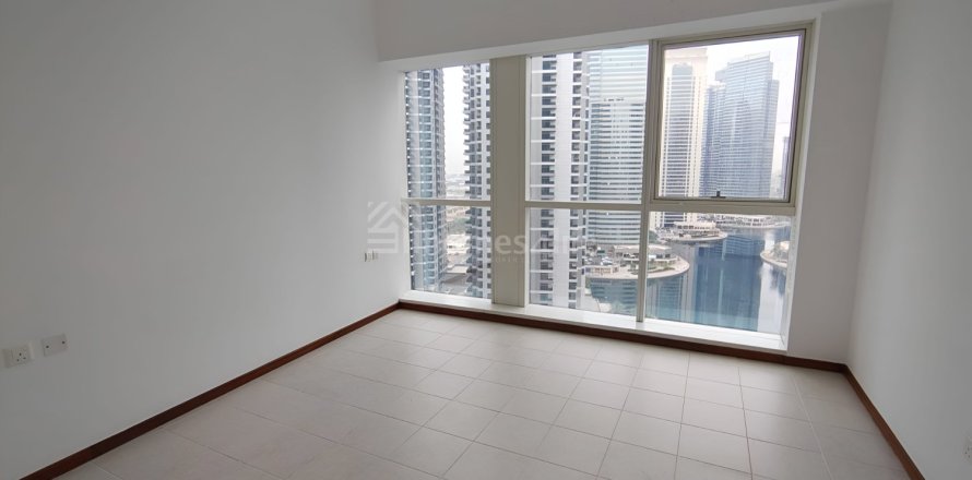 Apartment de 2 dormitorios en Jumeirah Lake Towers, UAE No. 162280